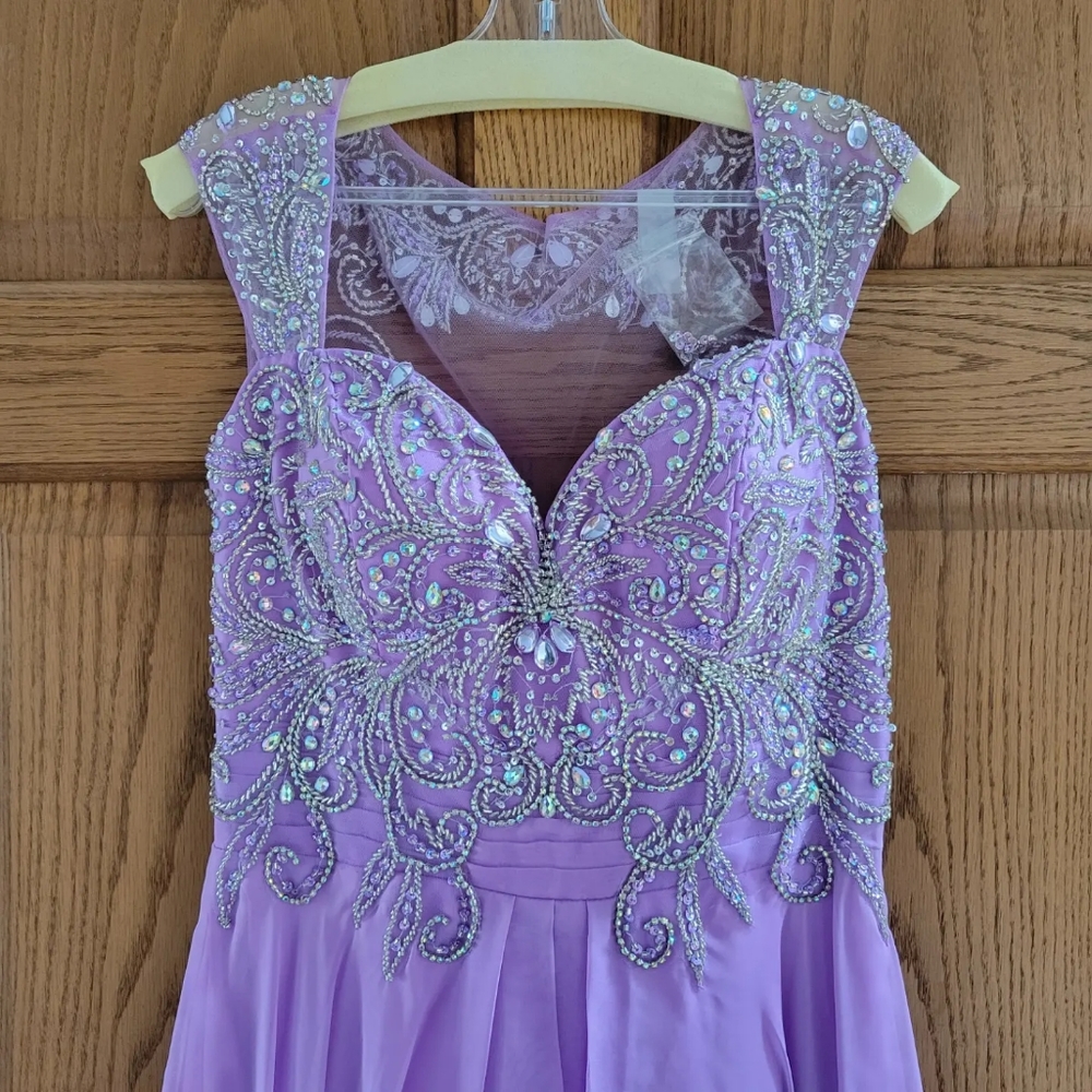 NWT Purple Beaded Prom Dress - Picture 9 of 9